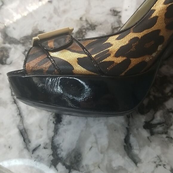 Guess leopard print platforms - Picture 13 of 14